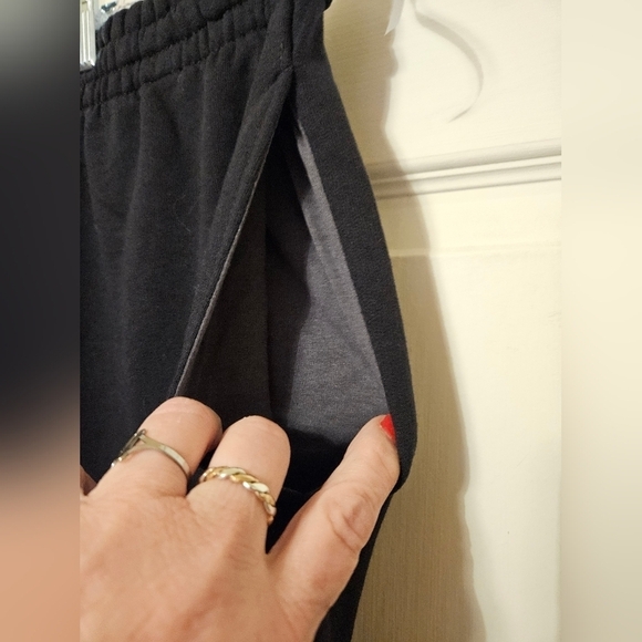 #450 Jerzees Women's - Black Sweatpants w Gold Sparkled " Sassy Pants" - Picture 3 of 4